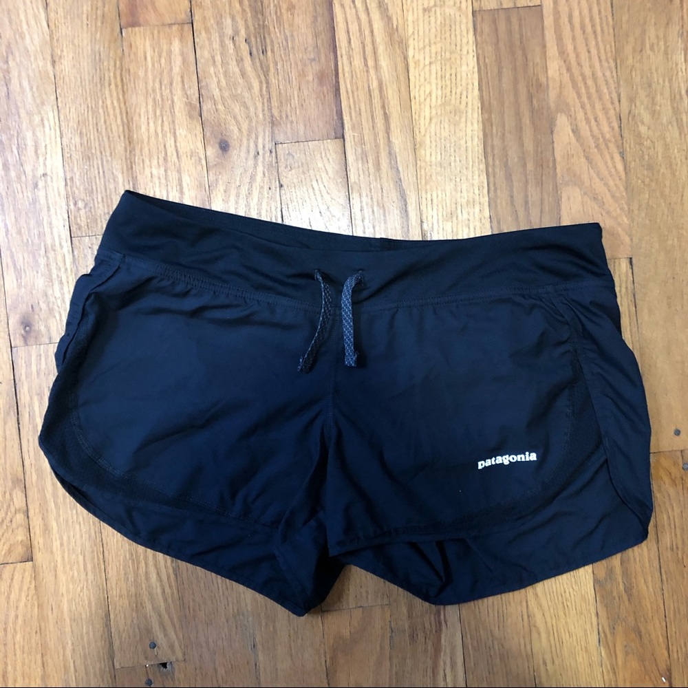 Patagonia Medium Women’s Strider Shorts